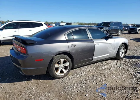 2014 Dodge Charger Sxt z USA, uszkodzony, nr VIN 2C3CDXHG2EH347266